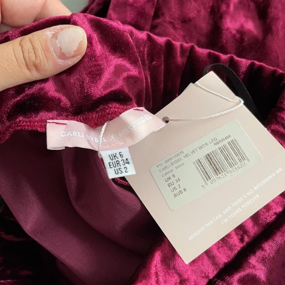Carli Bybel x missguided Crushed Velvet Set - Picture 3 of 4